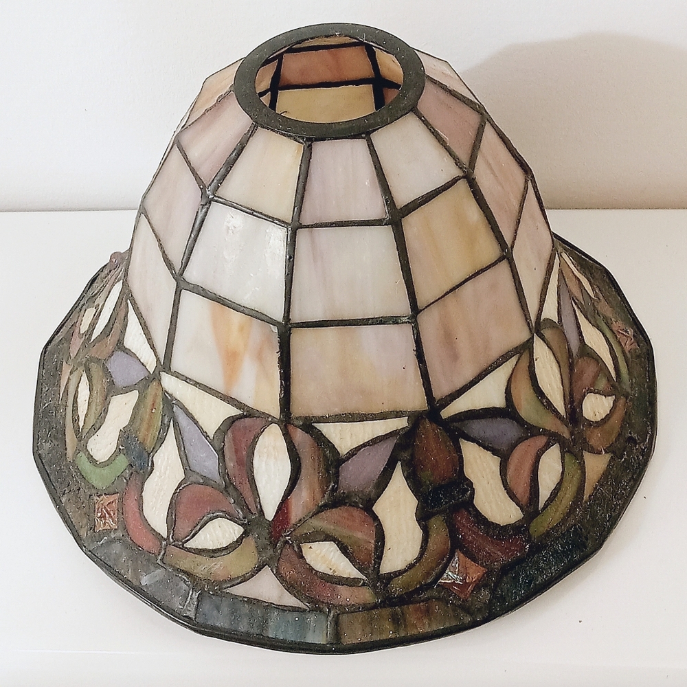 Beautiful Older Slag Glass Leaded Glass Lamp Fixture Shade Stained Glass